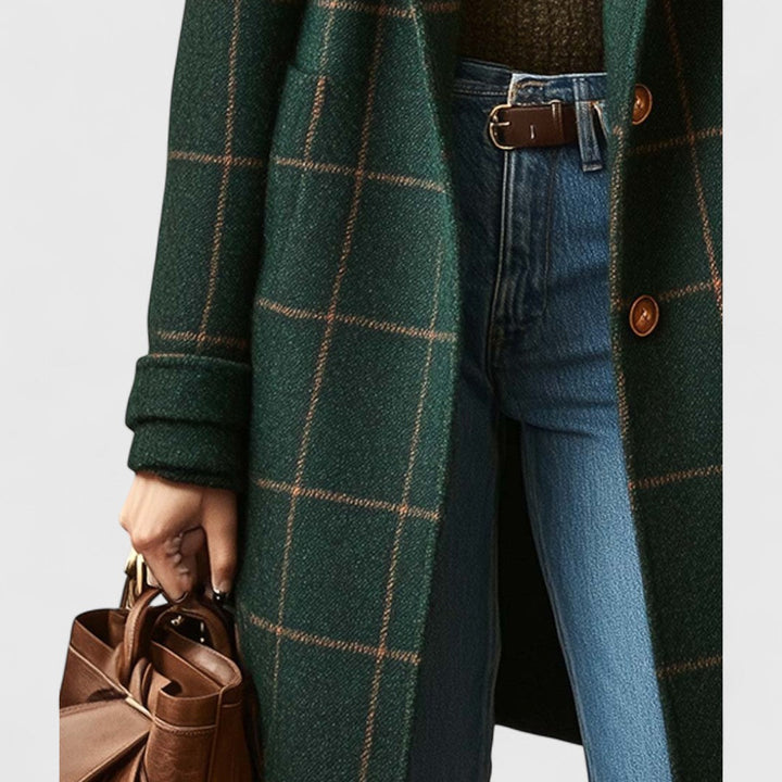 Isabella – Classic Checked Coat